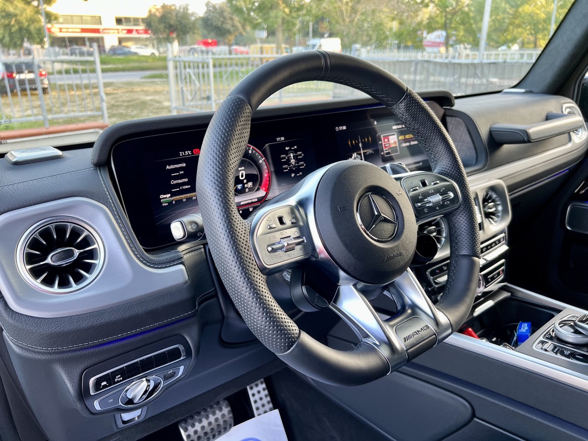 MERCEDES G 63 AMG PREMIUM PLUS