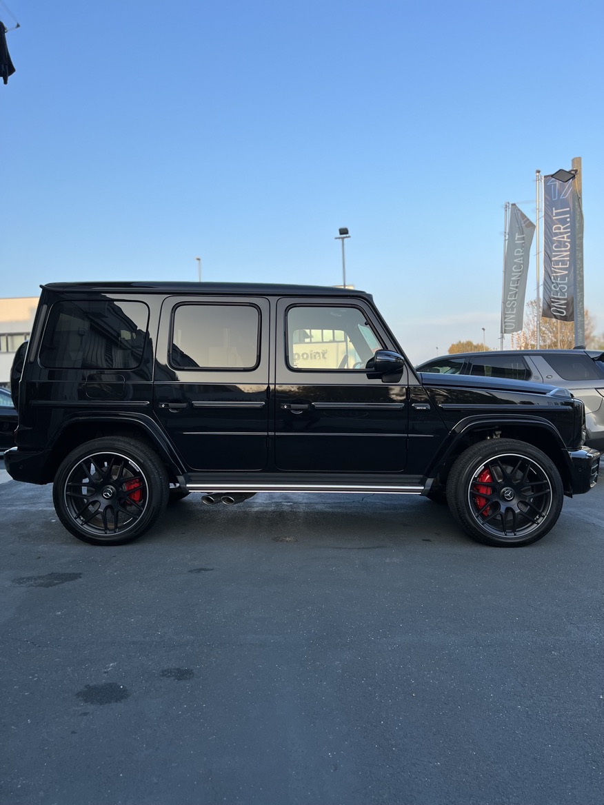 MERCEDES G 63 AMG PREMIUM PLUS