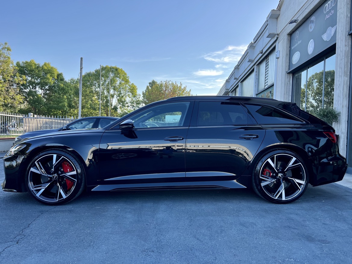 Audi RS6 Avant 4.0 Dynamic+ cerchi da 22’+Carboceramic