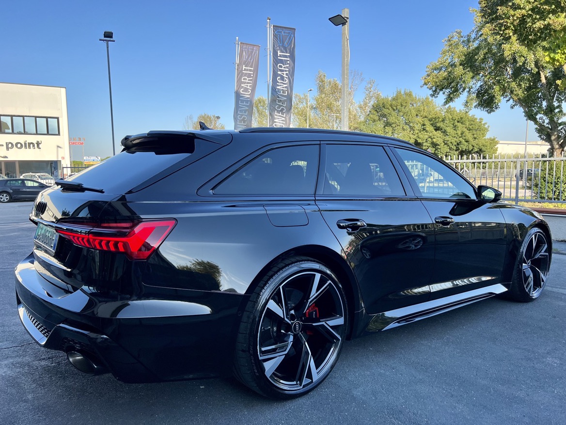 Audi RS6 Avant 4.0 Dynamic+ cerchi da 22’+Carboceramic