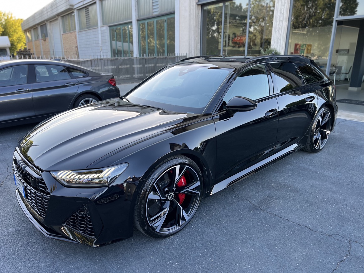 Audi RS6 Avant 4.0 Dynamic+ cerchi da 22’+Carboceramic