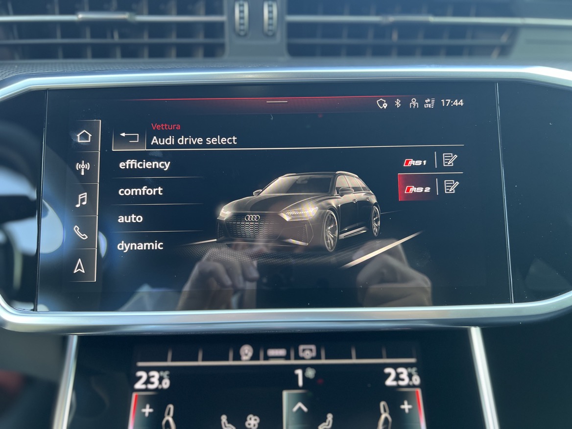 Audi RS6 Avant 4.0 Dynamic+ cerchi da 22’+Carboceramic