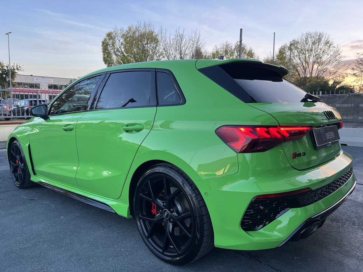 AUDI RS3