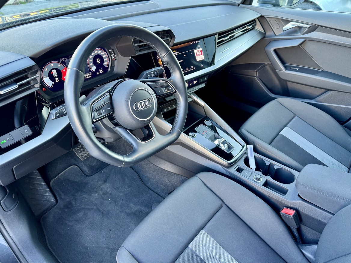Audi A3 Sedan 35 2.0 tdi Sport