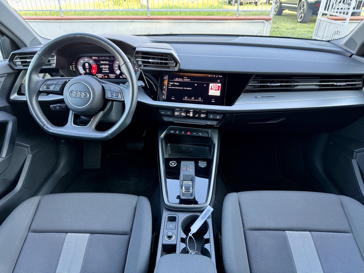 Audi A3 Sedan 35 2.0 tdi Sport