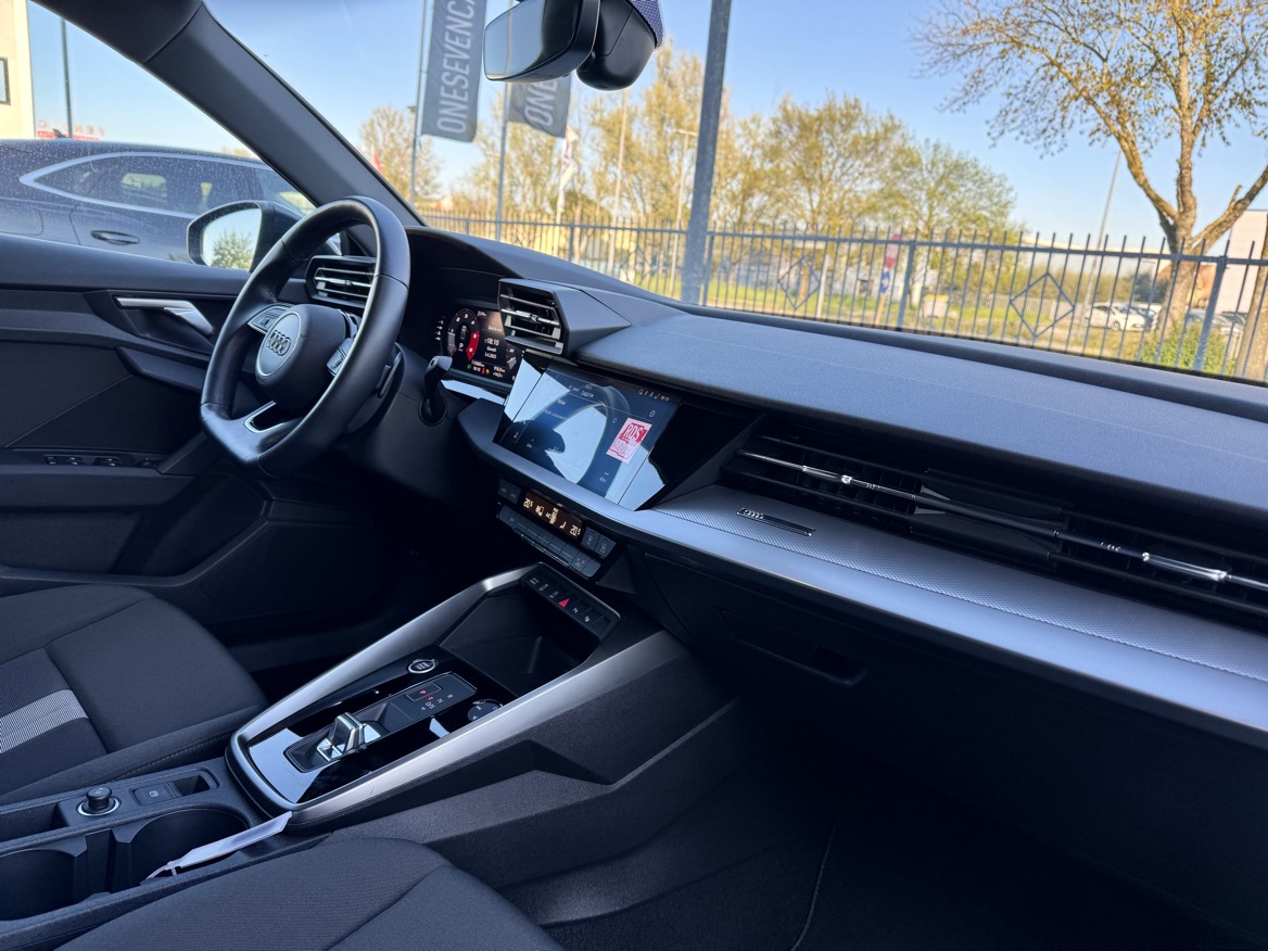 Audi A3 Sedan 35 2.0 tdi Sport