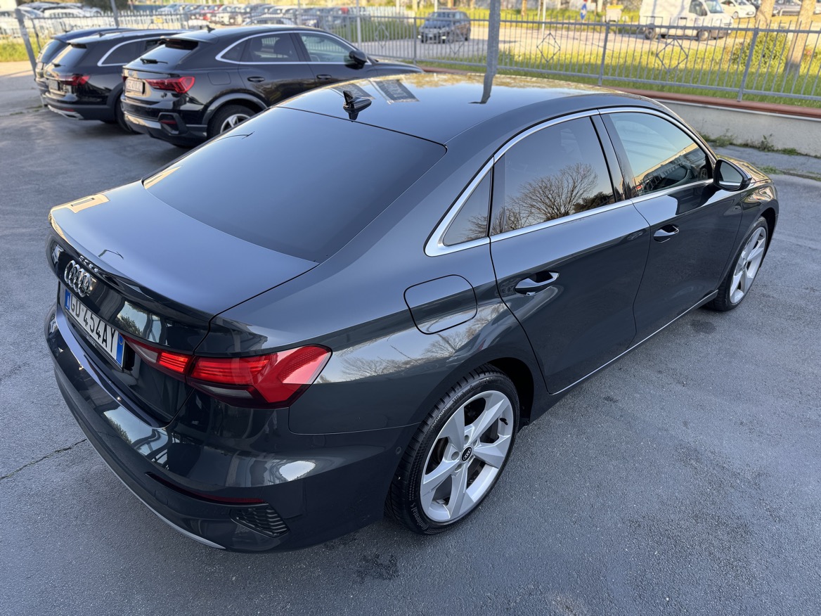 Audi A3 Sedan 35 2.0 tdi Sport