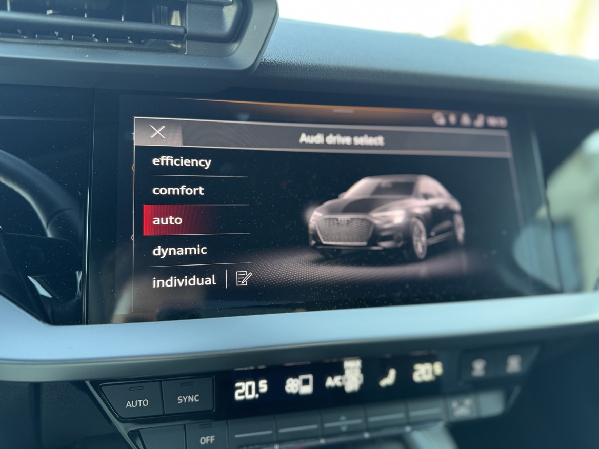 Audi A3 Sedan 35 2.0 tdi Sport