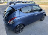 LANCIA YPSILON 1.0 HYBRID SILVER