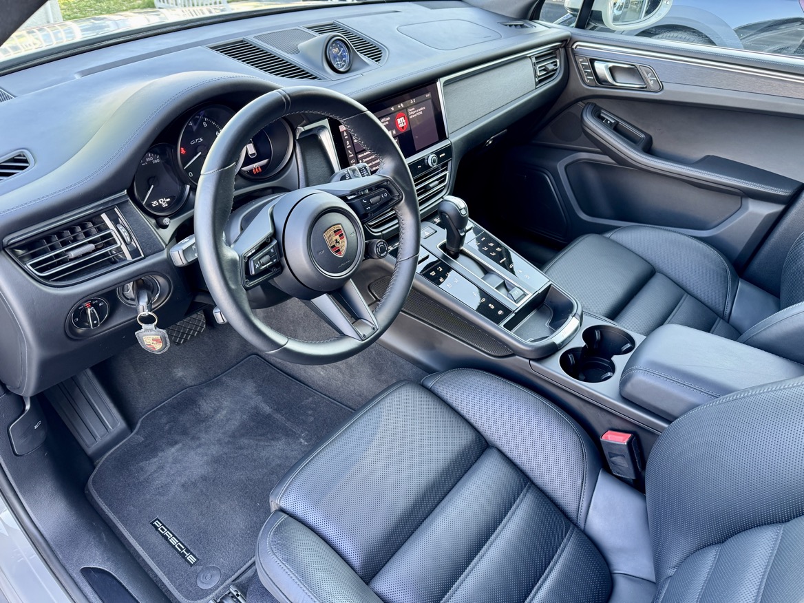 Porsche Macan GTS 440 CV FULL