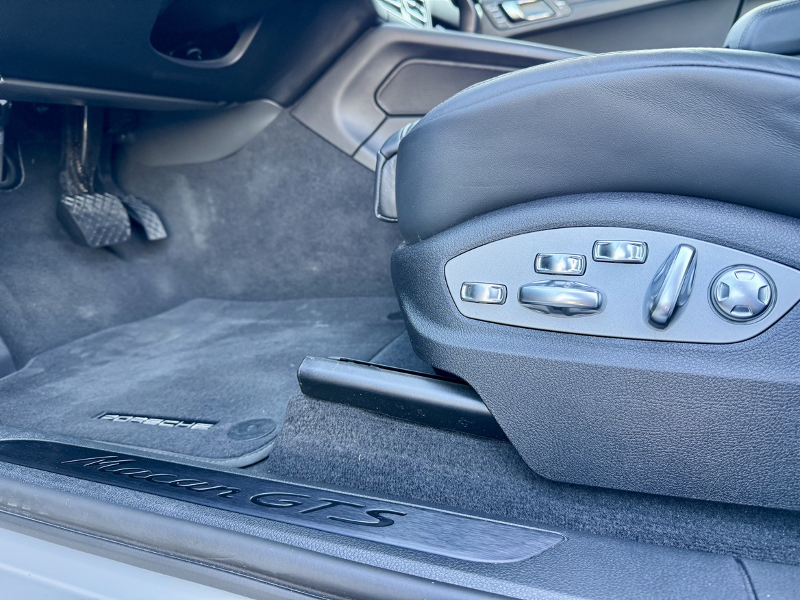 Porsche Macan GTS 440 CV FULL