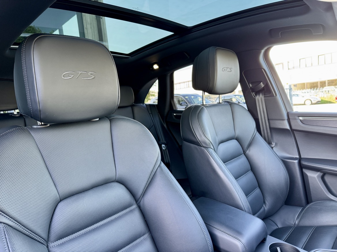Porsche Macan GTS 440 CV FULL