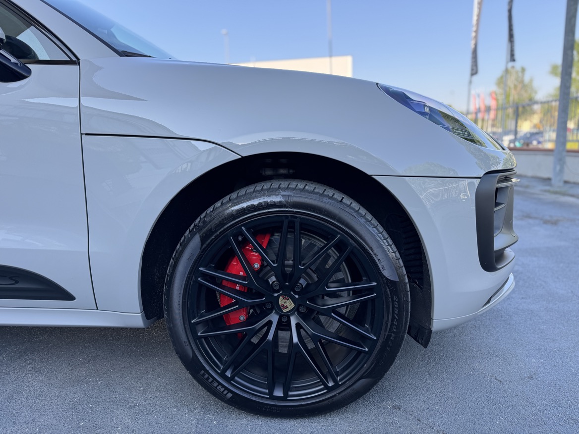 Porsche Macan GTS 440 CV FULL