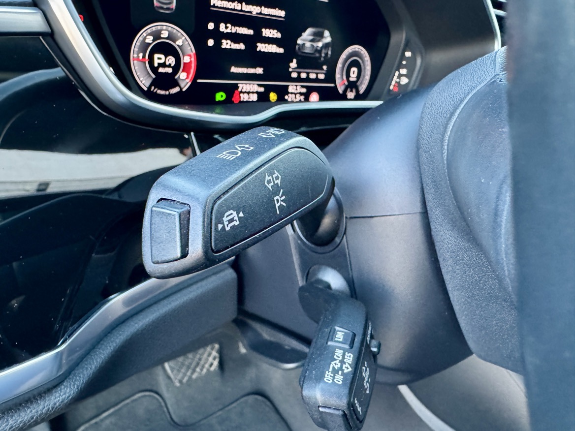 AUDI Q3 SPORTBACK 35 TDI