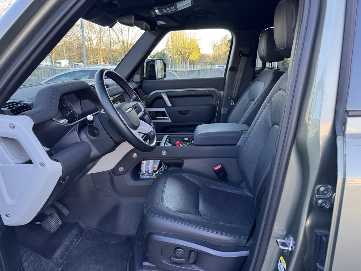 LAND ROVER DEFENDER 110 250 CV
