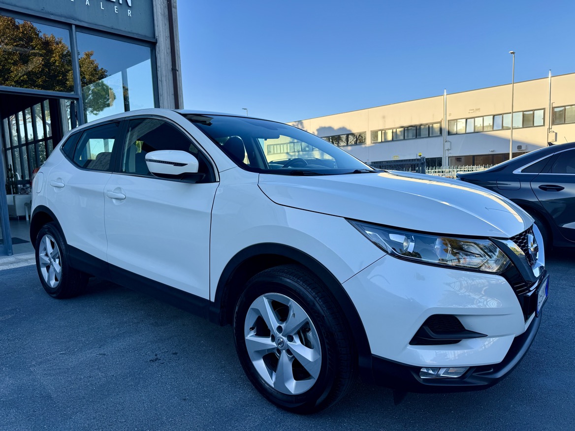 NISSAN QASQHAI