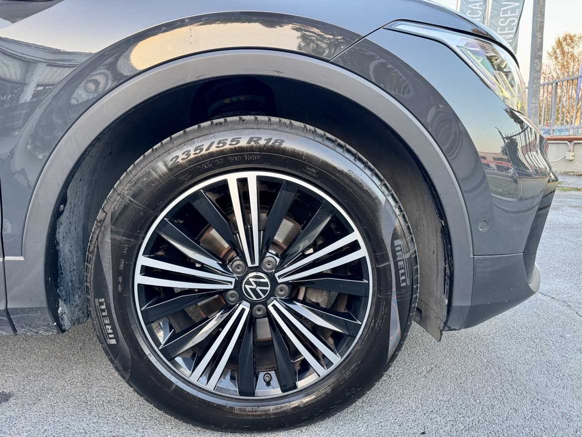 Volkswagen Tiguan 2.0 TDI ELEGANCE DSG