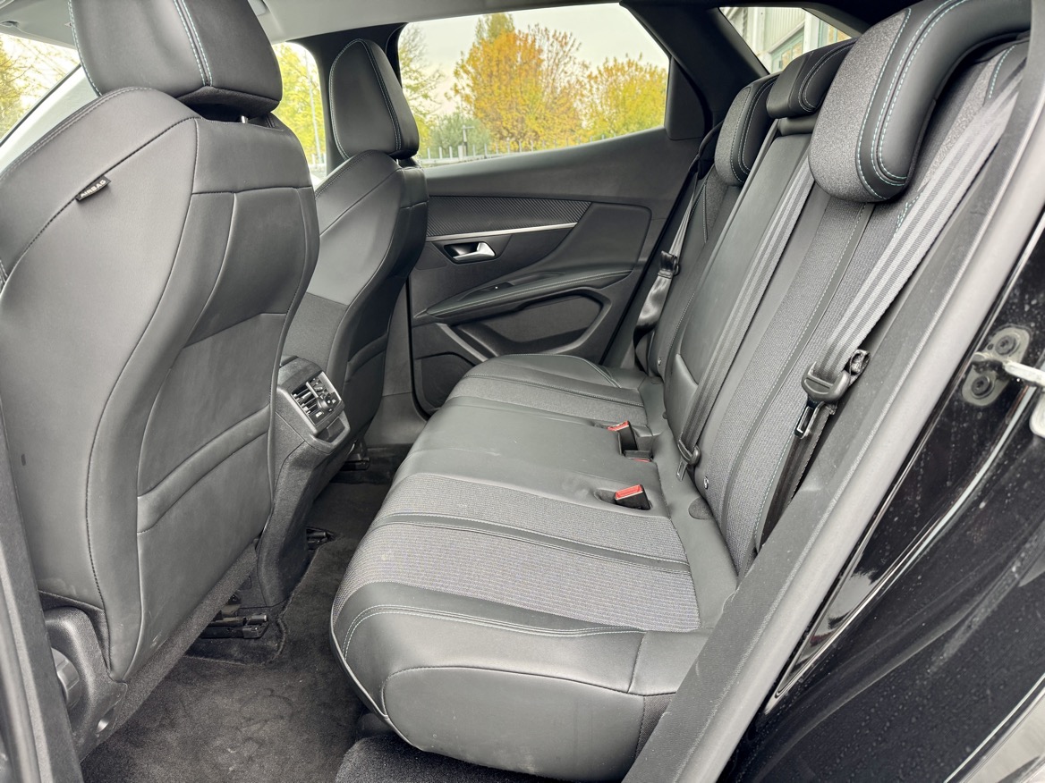 Peugeot 3008 1.5 bluehdi Allure s