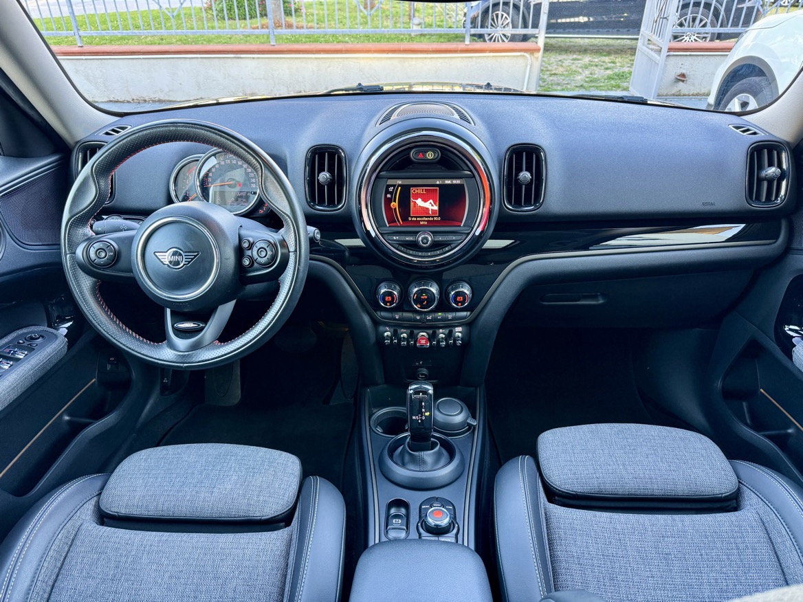 MINI Cooper D Countryman 2.0 Cooper D Hype auto