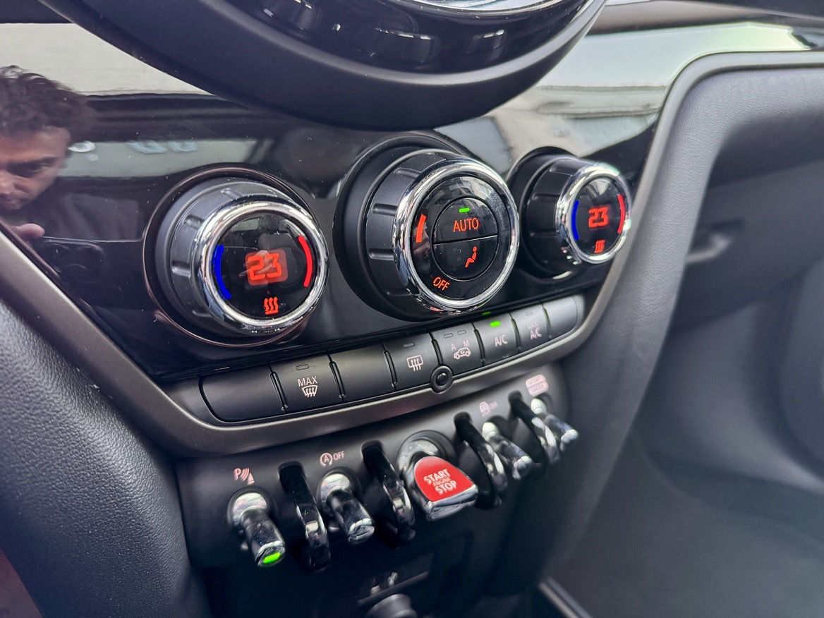 MINI Cooper D Countryman 2.0 Cooper D Hype auto