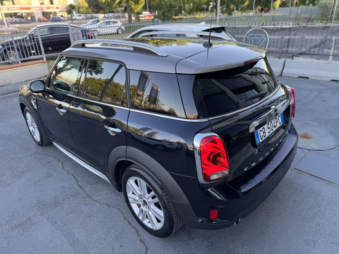 MINI Cooper D Countryman 2.0 Cooper D Hype auto