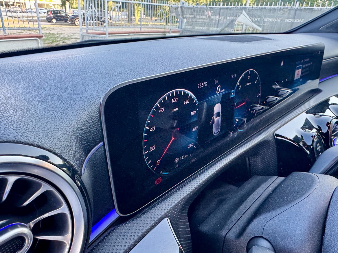 MERCEDES A 180 CDI PREMIUM AMG