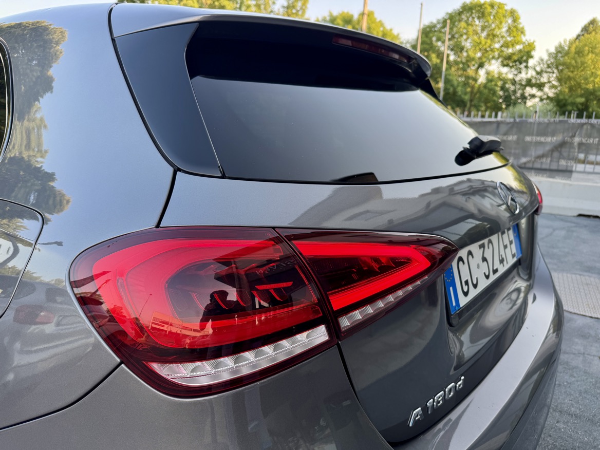MERCEDES A 180 CDI PREMIUM AMG