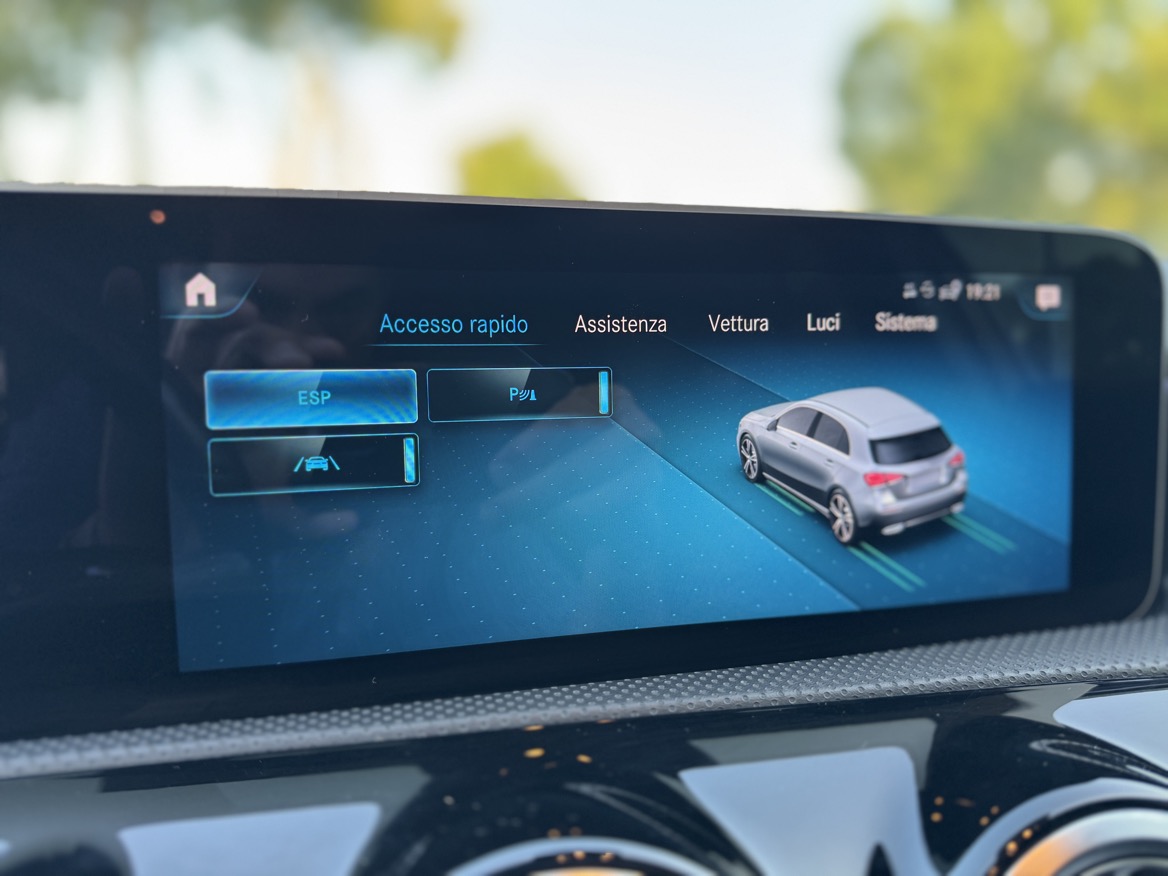 MERCEDES A 180 CDI PREMIUM AMG